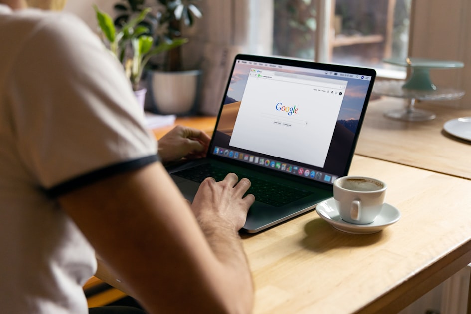 「Chromebookは継続」Googleが10年間の自動アップデートを改めて約束 ―― 次世代機「Googlebook」発表を受けて